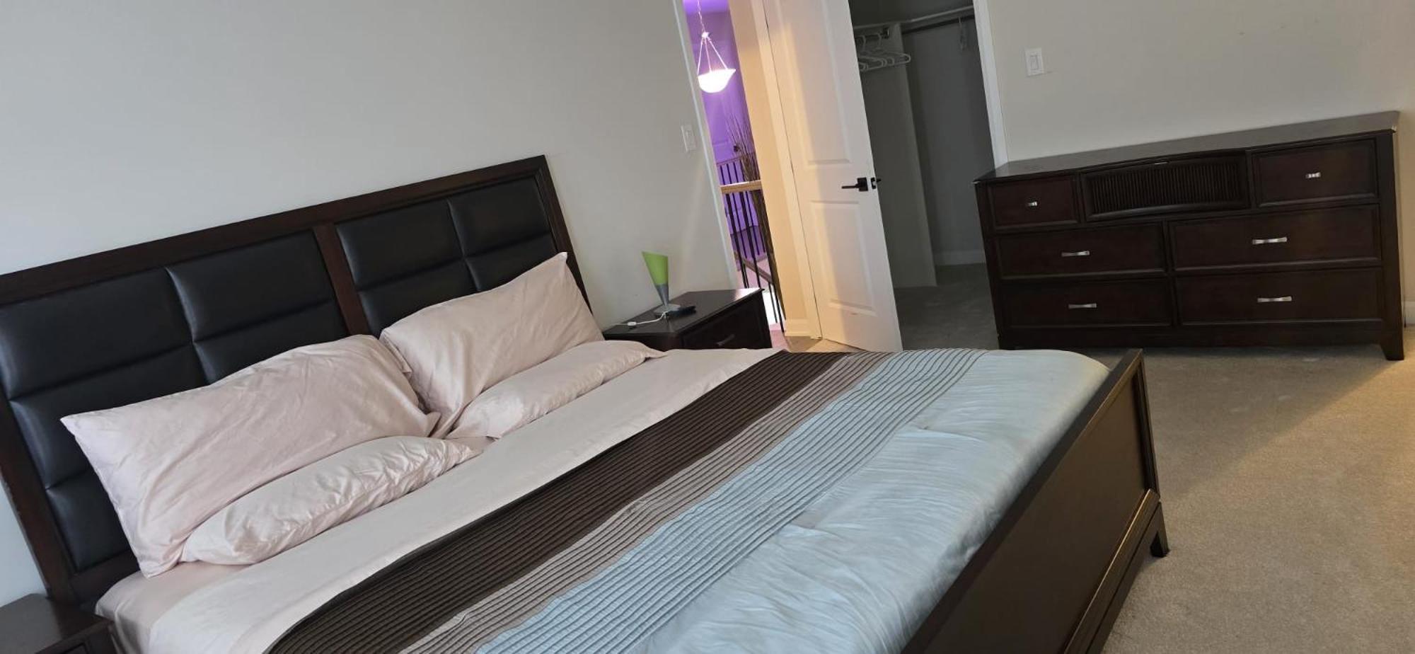 Pearl Properties, Homestay *